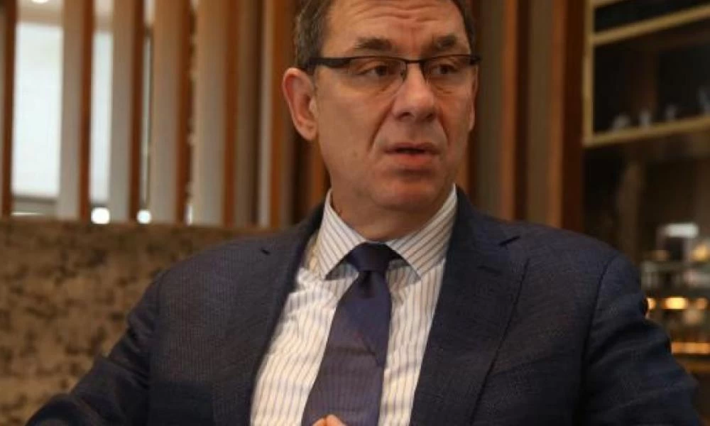 Ο Έλληνας CEO της Pfizer και το εμβόλιο κατά του κορονοϊού